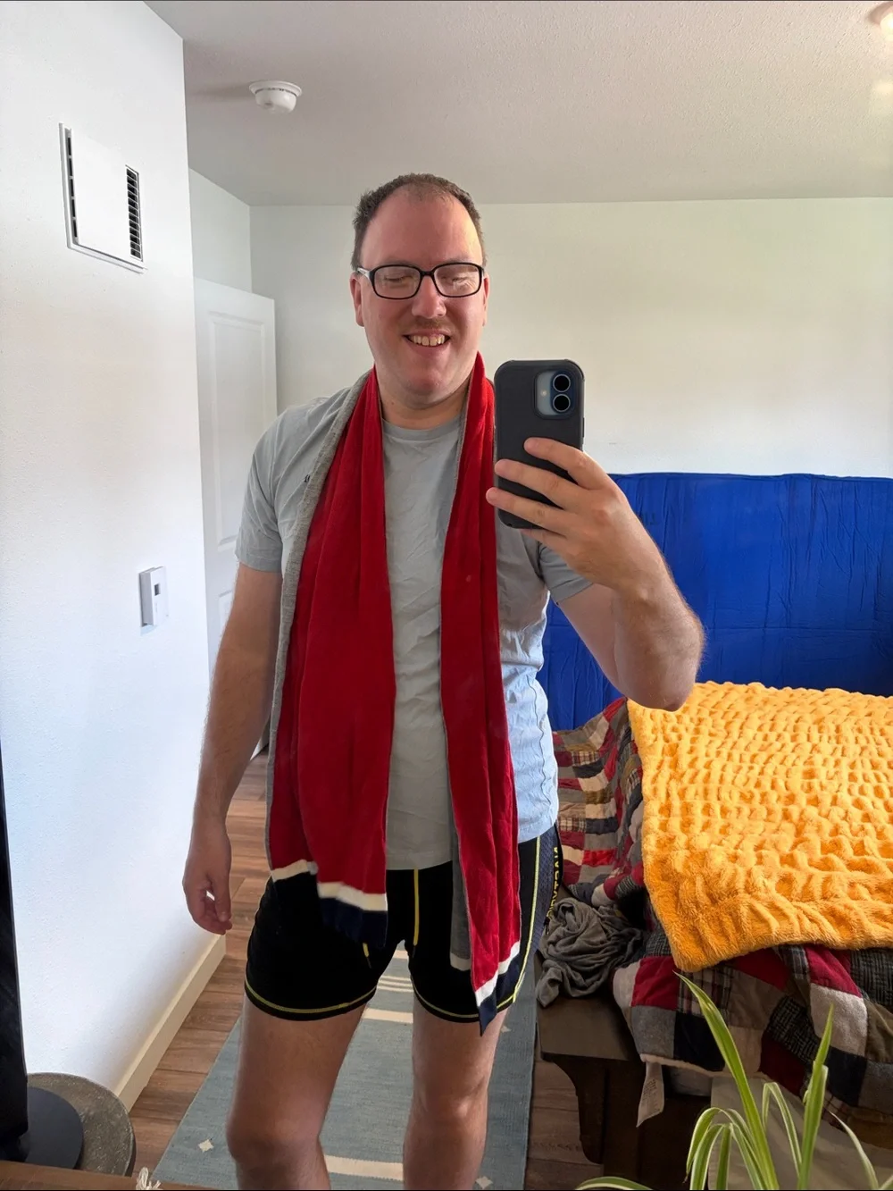 Tommy Hilfiger Reversible Scarf